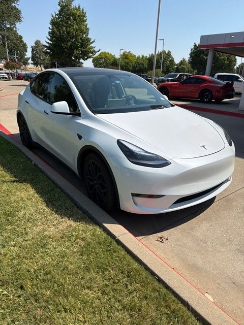 tesla model y 2022 7SAYGDEF4NF519051 image tesla model y 2022 7SAYGDEF4NF519051 image